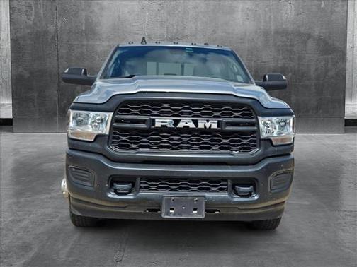 2022 RAM 3500 Tradesman Crew Cab 4x4 8' Box