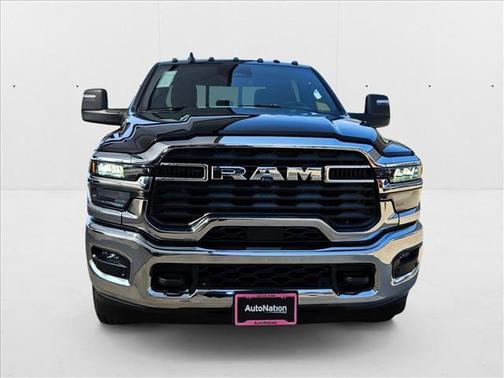 2025 RAM 2500 Tradesman Crew Cab 4x2 6'4' Box