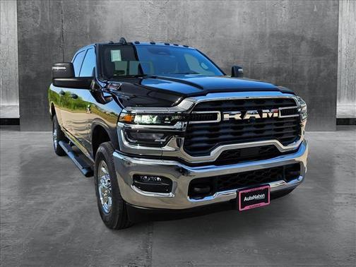 2025 RAM 2500 Tradesman Crew Cab 4x2 6'4' Box