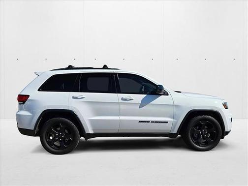 2019 Jeep Grand Cherokee Upland