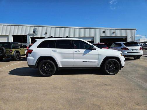2019 Jeep Grand Cherokee Upland