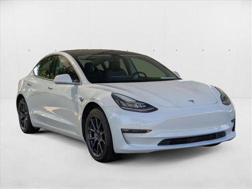 2019 Tesla Model 3 Standard Range Plus