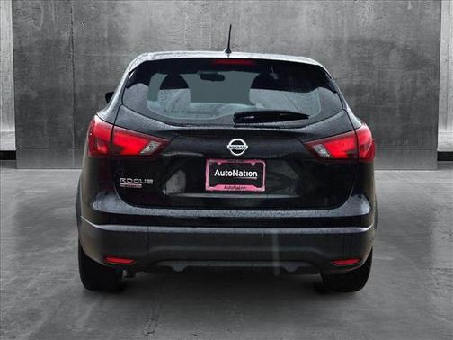 2018 Nissan Rogue Sport S