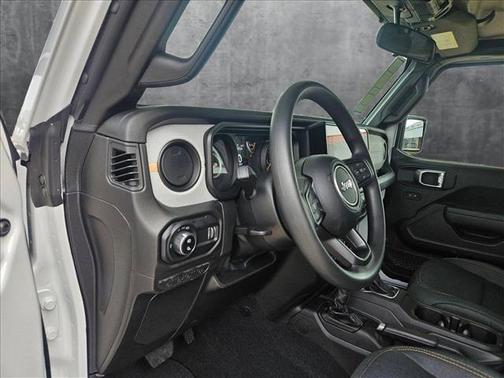 2025 Jeep Gladiator Nighthawk