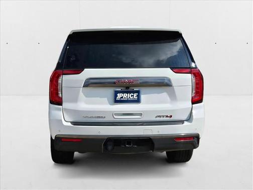 2023 GMC Yukon XL 4WD AT4