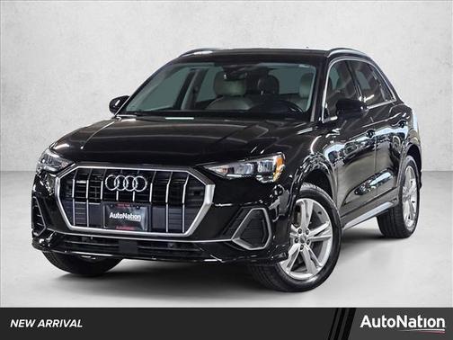 2020 Audi Q3 45 S line Premium