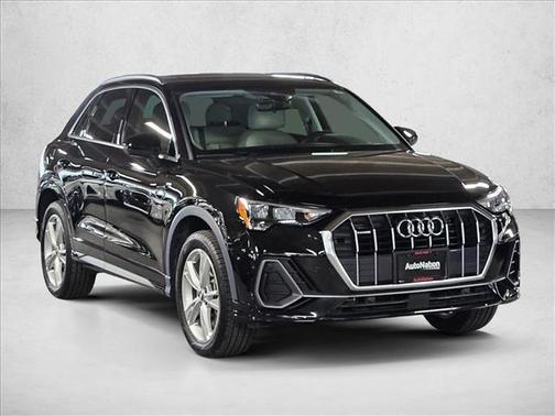 2020 Audi Q3 45 S line Premium