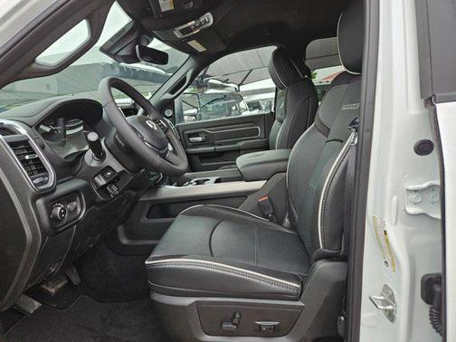 Bright White Clearcoat 2026 RAM 2500 Laramie Crew Cab 4x4 6'4' Box