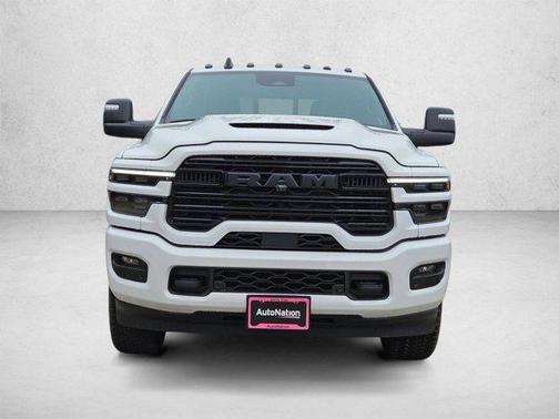Bright White Clearcoat 2026 RAM 2500 Laramie Crew Cab 4x4 6'4' Box