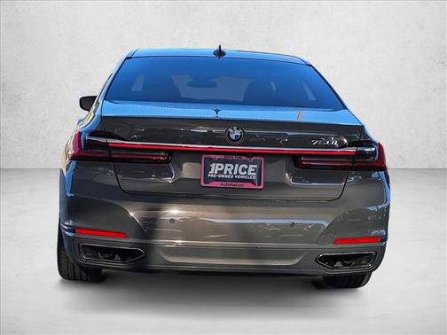 2020 BMW 750 i xDrive