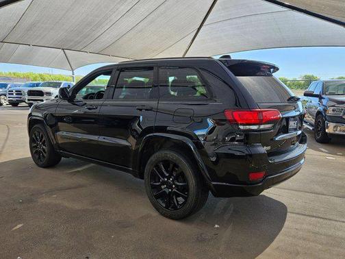 2020 Jeep Grand Cherokee Altitude