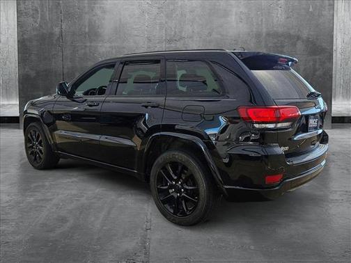 2020 Jeep Grand Cherokee Altitude