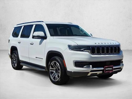 Bright White Clearcoat 2022 Jeep Wagoneer Series III