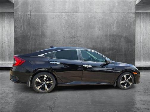2018 Honda Civic Touring