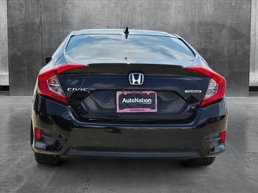 2018 Honda Civic Touring