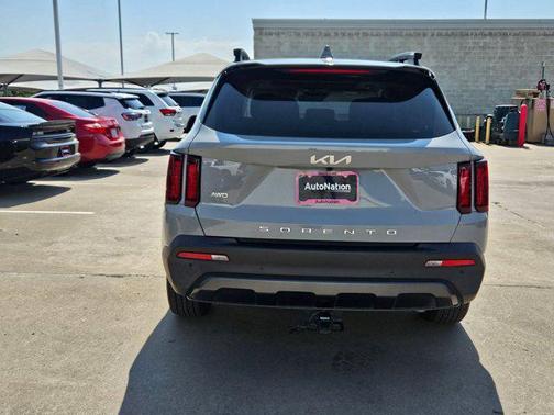 2022 Kia Sorento S