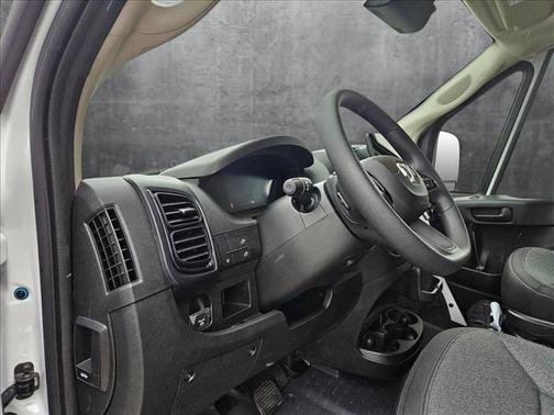 2025 RAM ProMaster 2500 Tradesman