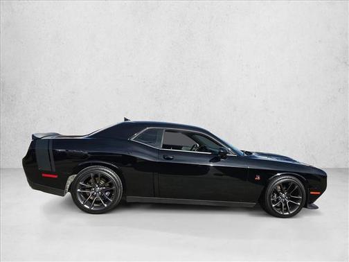 2022 Dodge Challenger R/T Scat Pack