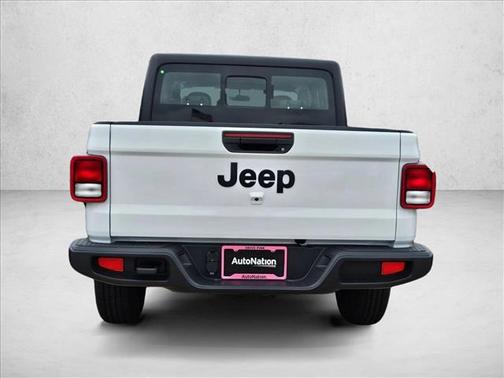 2026 Jeep Gladiator Sport
