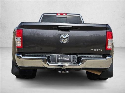 2021 RAM 3500 Tradesman Crew Cab 4x4 8' Box