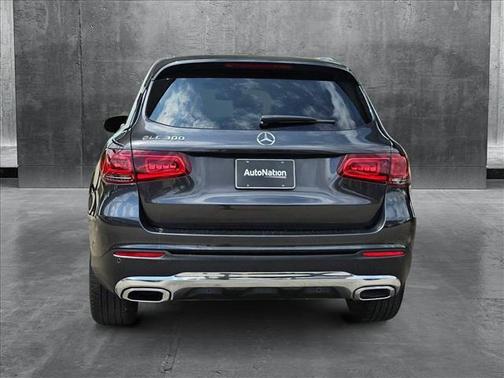 2022 Mercedes-Benz GLC 300 Base