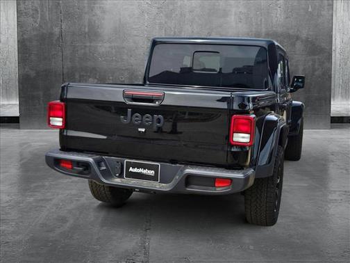 2025 Jeep Gladiator Nighthawk