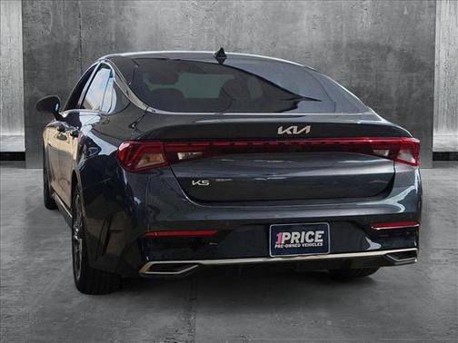 2023 Kia K5 EX
