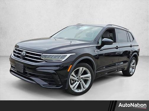 2023 Volkswagen Tiguan 2.0T SE R-Line Black