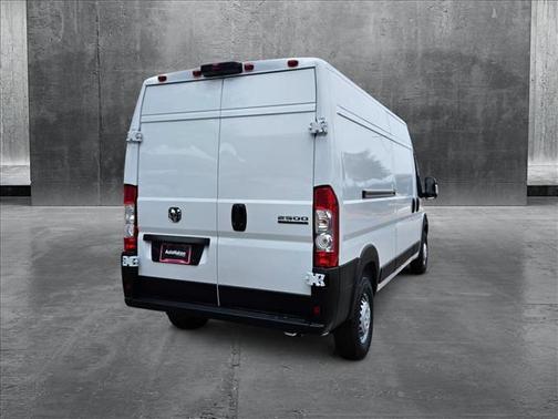 2025 RAM ProMaster 2500 Tradesman