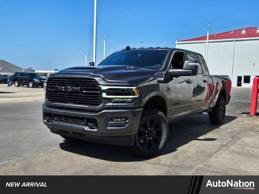 2024 RAM 2500 Laramie Crew Cab 4x4 6'4' Box