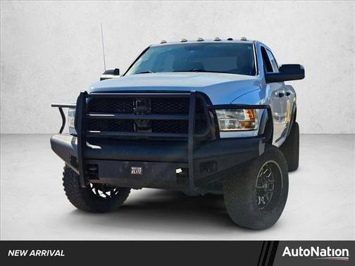 2018 RAM 2500 Tradesman Crew Cab 4x4 6'4' Box