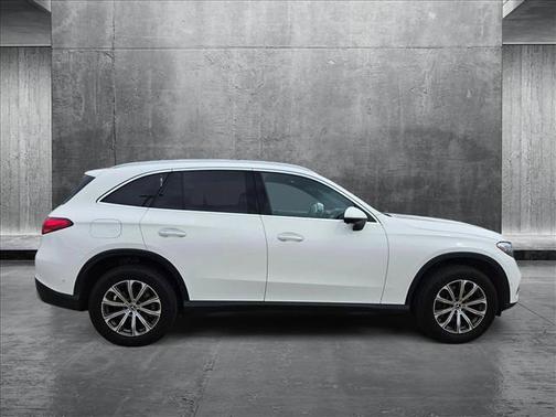 2024 Mercedes-Benz GLC 300 Base