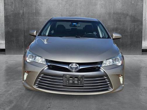 2016 Toyota Camry XLE
