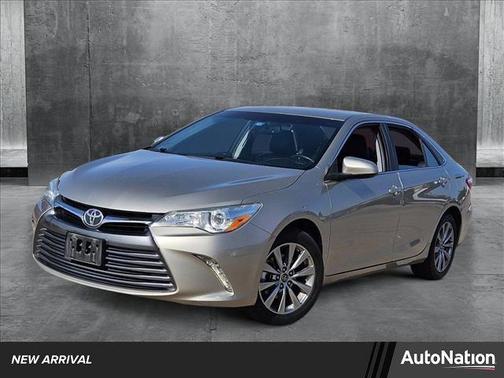 2016 Toyota Camry XLE