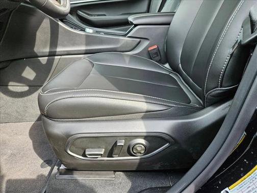 Diamond Black Crystal Pearlcoat 2026 Jeep Grand Cherokee Limited