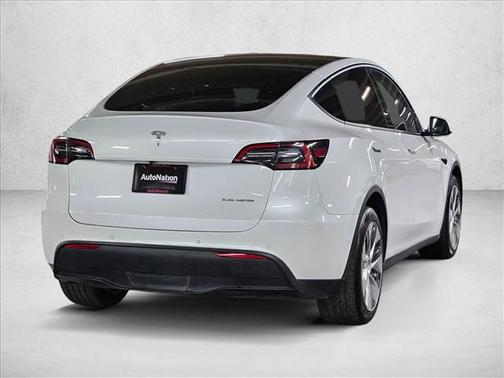 2021 Tesla Model Y Long Range Dual Motor All-Wheel Drive