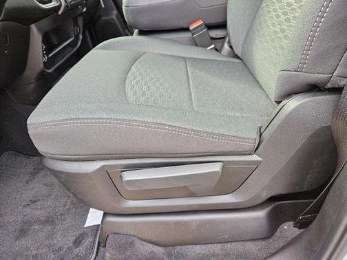 2026 RAM 3500 Tradesman Crew Cab 4x4 8' Box