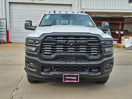 2026 RAM 3500 Tradesman Crew Cab 4x4 8' Box