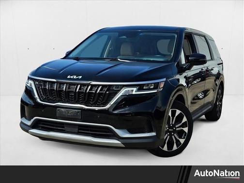 2024 Kia Carnival EX