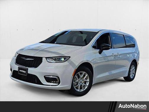 2025 Chrysler Pacifica L