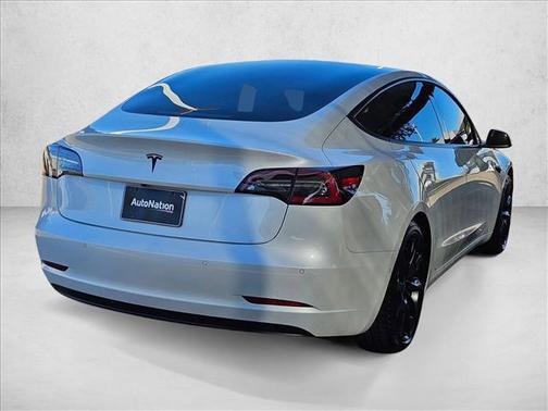 2020 Tesla Model 3 Standard Range Plus