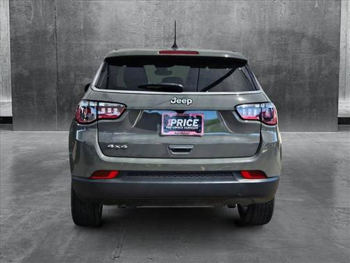 2023 Jeep Compass Sport
