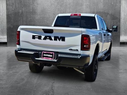 2025 RAM 2500 Tradesman Crew Cab 4x4 6'4' Box