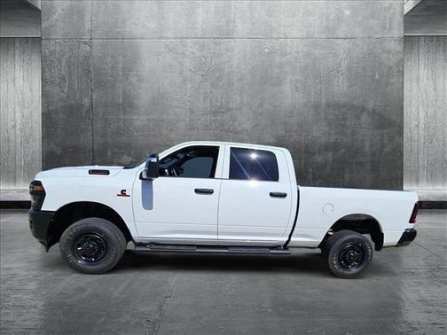 2025 RAM 2500 Tradesman Crew Cab 4x4 6'4' Box
