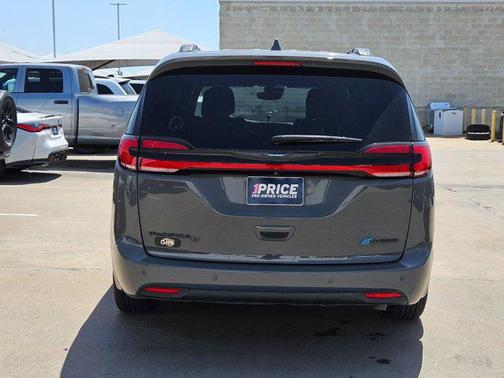2021 Chrysler Pacifica Hybrid Touring L