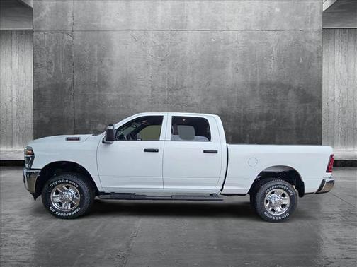 2025 RAM 2500 Tradesman Crew Cab 4x4 6'4' Box