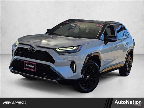 2025 Toyota RAV4 Hybrid SE