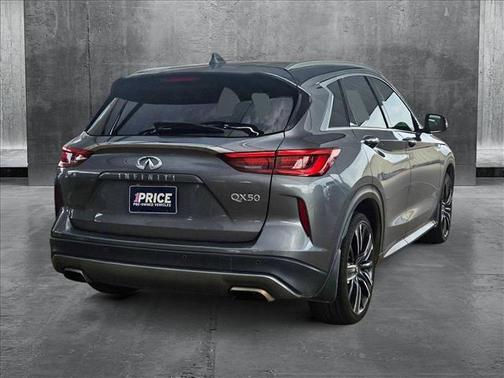2021 INFINITI QX50 LUXE