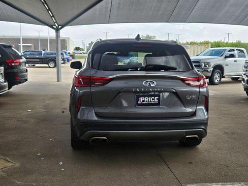 2021 INFINITI QX50 LUXE