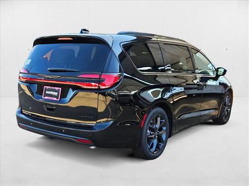 2026 Chrysler Pacifica Limited